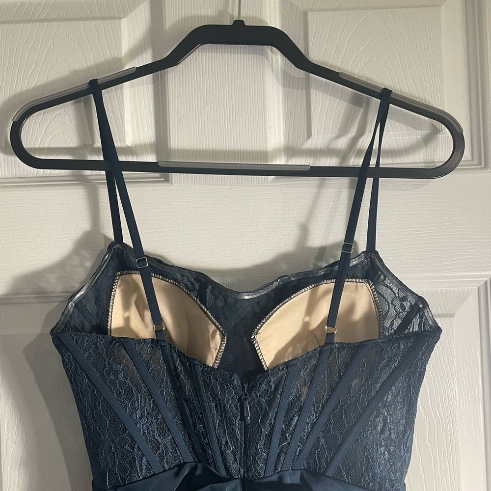 Azazie - Womens - Navy Blue -  Corset and Lace Dress - Size 2A - Picture 6 of 10